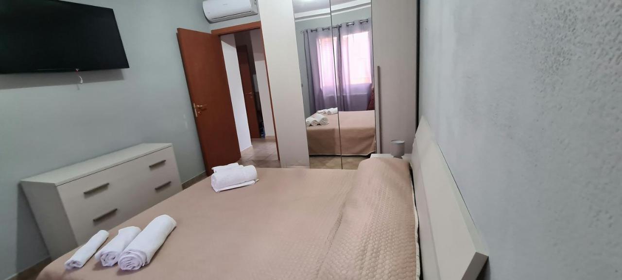 Casa Lory Βίλα SantʼAntìoco Εξωτερικό φωτογραφία
