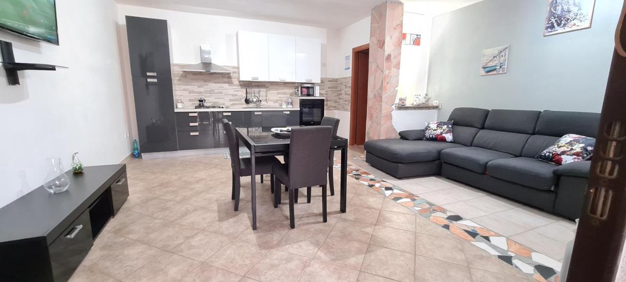 Casa Lory Βίλα SantʼAntìoco Εξωτερικό φωτογραφία
